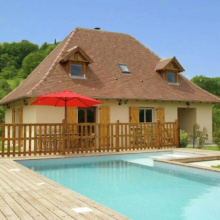 Modern Holiday Home With Private Pool Loubressac Eksteriør billede