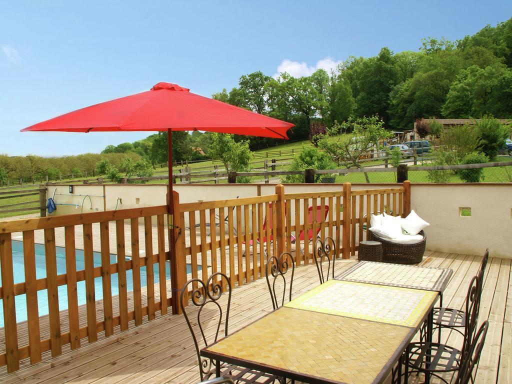 Modern Holiday Home With Private Pool Loubressac Eksteriør billede